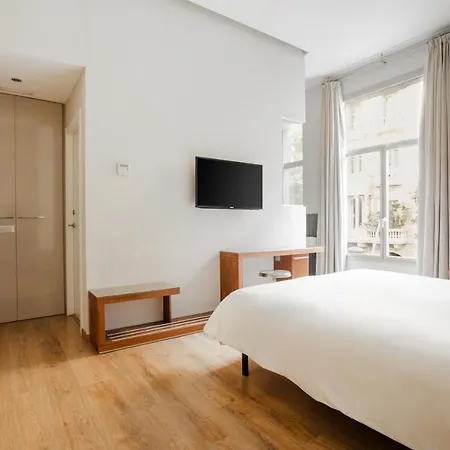Hotel Vasanta Powered By Sonder 3*