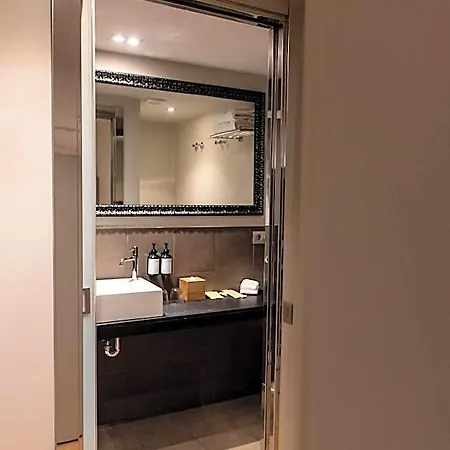 Hotel Vasanta 3*